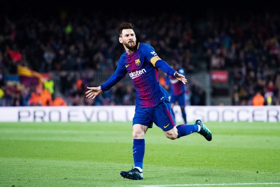 Messi cân bằng kỷ lục Ronaldinho và “hâm nóng” cuộc đua Chiếc giày vàng châu Âu. Ảnh: Getty Images