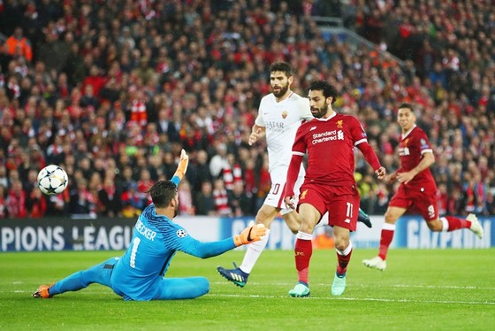 Salah có màn trình diễn tuyệt vời trước đội bóng cũ Roma. Ảnh: Getty Images
