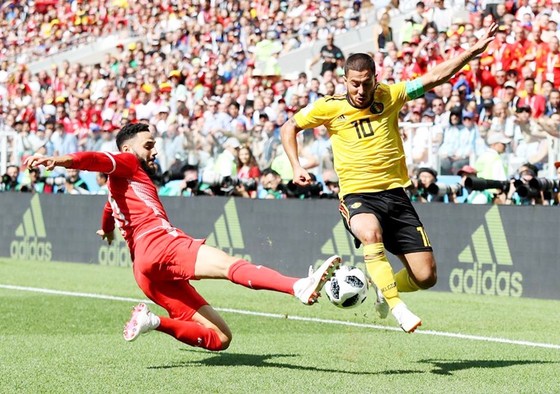 Hazard tỏa sáng giúp Bỉ đặt chân vào vòng trong. Ảnh FIFA.