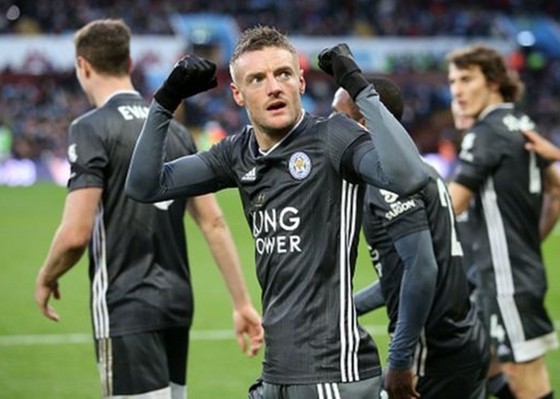 Jamie Vardy tiếp tục truyền cảm hứng để giúp Leicester tiến đi. Ảnh: Getty Images