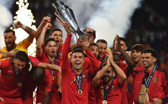 Bồ Đào Nha là nhà vô địch kỳ giải đầu tiên. Ảnh: Getty Images    
