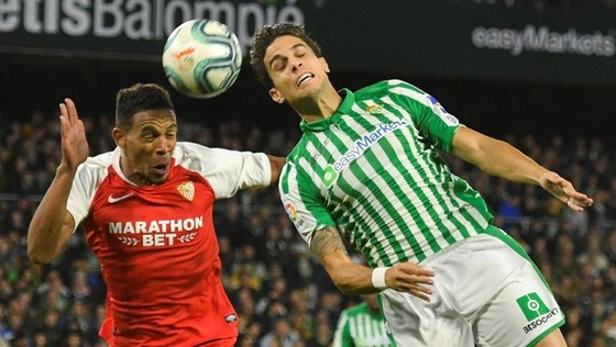 La Liga chính thức nối lại bằng trận derby giữa Sevilla FC và Real Betis vào hôm nay, ngày 11-6. Ảnh: Getty Images
