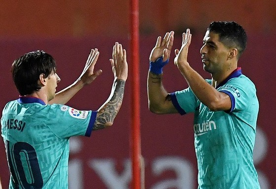 Messi vùi dập Mallorca trong ngày ghi kỷ lục mới ảnh 1