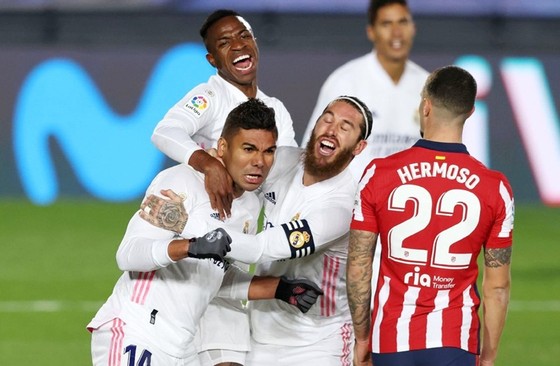 Real Madrid giành chiến thắng thuyết phục 2-0 trên sân nhà trước Atletico Madrid.