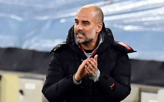 Pep Guardiola: “Còn được chơi bóng là may mắn” ảnh 1