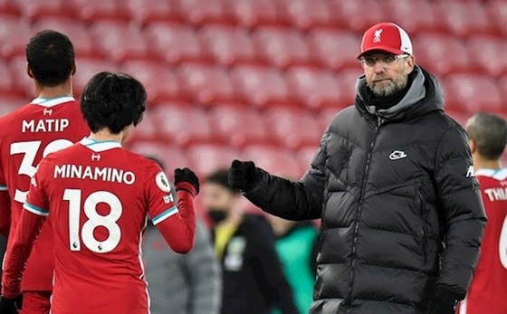 HLV Jurgen Klopp thừa nhận Liverpool đang trong giai đoạn khó khăn. Ảnh: Getty Images  
