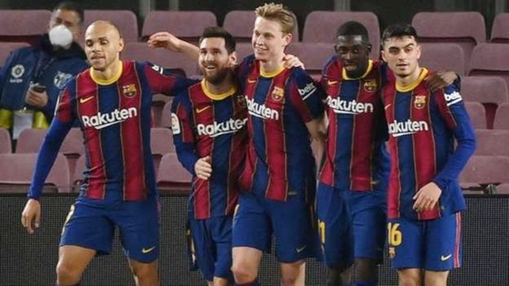 Messi ghi cú đúp giúp Barca đánh bại Elche ảnh 1
