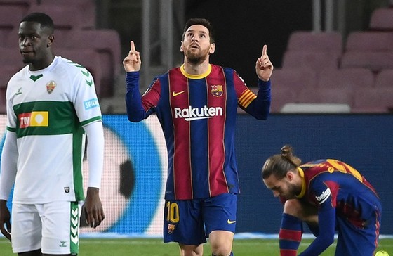 Lionel Messi tiếp tục duy trì phong độ ghi bàn cao trong năm 2021. Ảnh: Getty Images