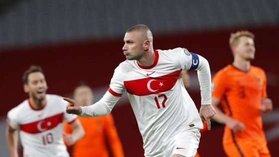 World Cup 2022: Yilmaz ghi hat-trick khiến Hà Lan choáng váng ảnh 1