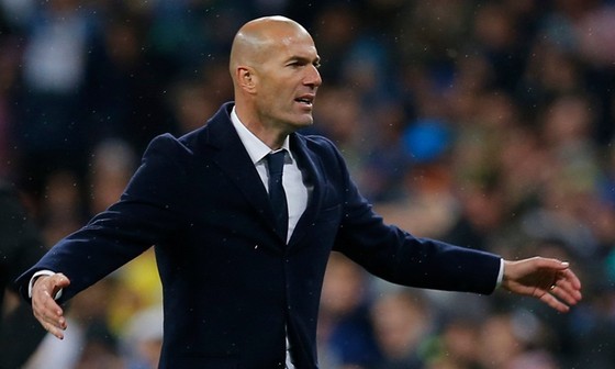 HLV Zinedine Zidane thận trọng trong phát biểu có liên quan Chủ tịch Florentino Perez.