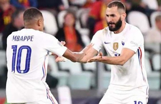 Benzema: “El Clasico vẫn là trận đấu hay nhất trong bóng đá” ảnh 1