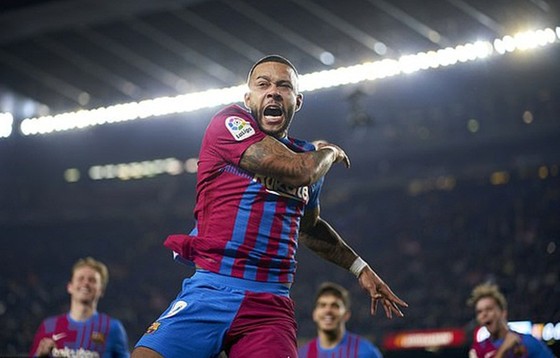 Xavi khởi đầu trong chiến thắng tối thiểu ảnh 1