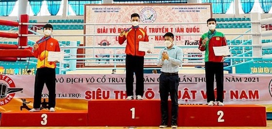 Bình Định nhất toàn đoàn giải võ cổ truyền vô địch toàn quốc 2021 ảnh 1