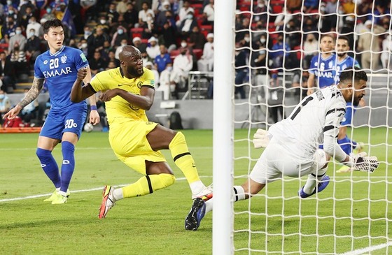 Romelu Lukaku ghi bàn duy nhất của trận bán kết.