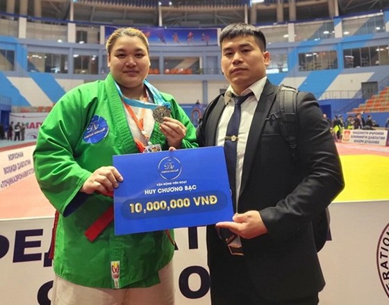 VĐV Trần Thị Thanh Thủy đã giành HCB tại giải vô địch châu Á 2022. Ảnh: T.HỌC