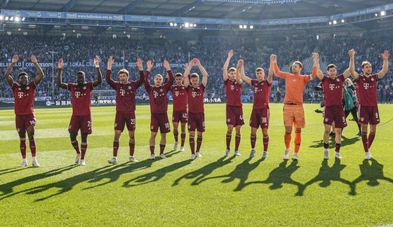 Bayern Munich có thể vô địch Bundesliga năm thứ 10 liên tiếp vài thứ bảy.
