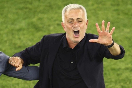 Roma trở thành nhà vô địch Europa Conference League đầu tiên ảnh 2