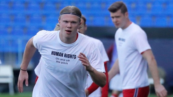 Chơi bóng ở tuyển Na Uy giúp Erling Haaland tìm lại phong độ sau liên tiếp chấn thương.