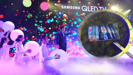 Samsung giới thiệu TV QLED cao cấp được sản xuất tại Việt Nam ảnh 1