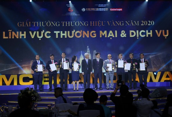 Tập đoàn Xây dựng Hòa Bình nhận giải Thương hiệu Vàng TPHCM năm 2020 ảnh 1