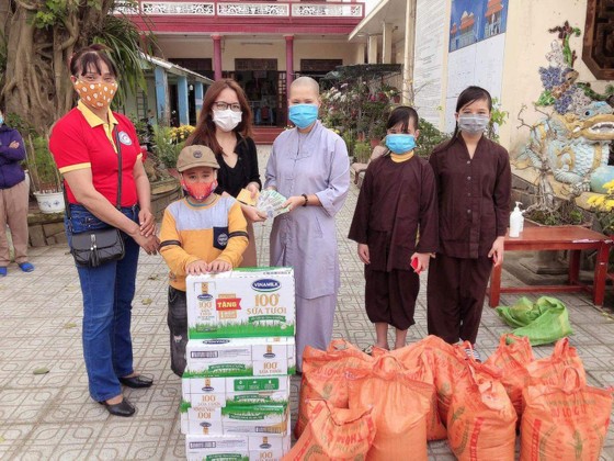 Trao yêu thương - trao nhịp sống ảnh 1