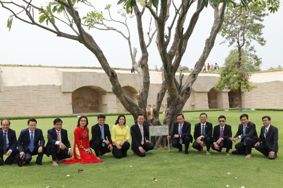 Đoàn đại biểu cấp cao TPHCM kết thúc tốt đẹp chuyến thăm và làm việc tại Ấn Độ ảnh 22
