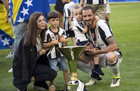 Bonucci suýt bỏ bóng đá ảnh 1