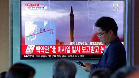 Hàn Quốc bắn 2 tên lửa đạn đạo đáp trả hành động của Bình Nhưỡng ảnh 1