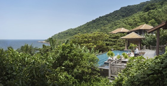 InterContinental Danang Sun Peninsula Resort làm nên điều chưa từng có trong lịch sử World Travel Awards ảnh 6
