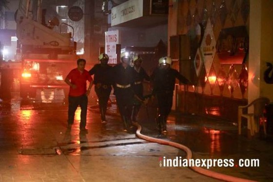 Ấn Độ: Cháy trung tâm thương mại, ít nhất 14 người chết, 16 người bị thương ảnh 9