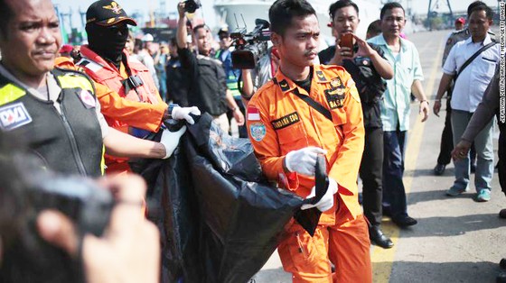 Vụ máy bay Lion Air rơi xuống biển: Đẩy nhanh việc xác nhận danh tính các nạn nhân  ảnh 7