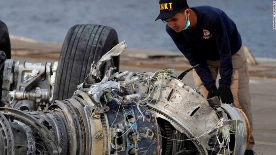 Indonesia tìm thấy hộp đen thứ hai của máy bay Lion Air gặp nạn ảnh 2