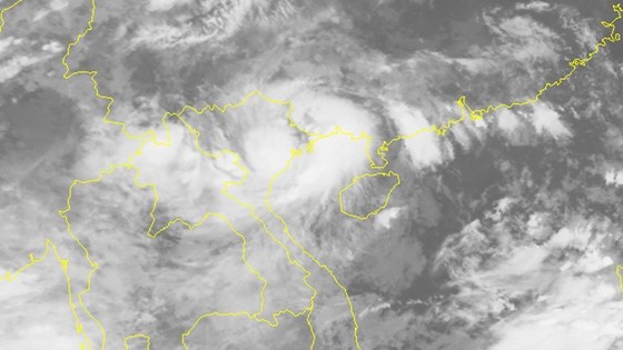  Bão số 3 đã suy yếu thành áp thấp nhiệt đới ảnh 1