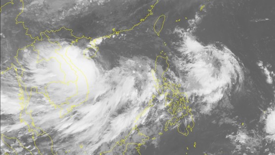 Từ sáng đến trưa mai 30-8, bão số 4 giật cấp 11 đi vào đất liền các tỉnh từ Nghệ An đến Quảng Bình ảnh 2