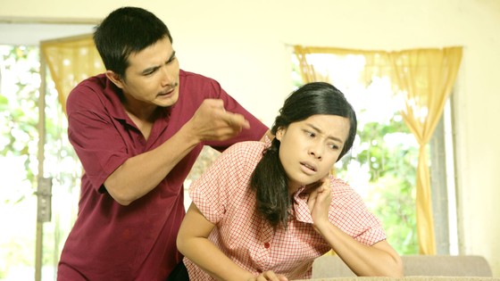 Bạo hành gia đình từ đời lên phim ảnh 1