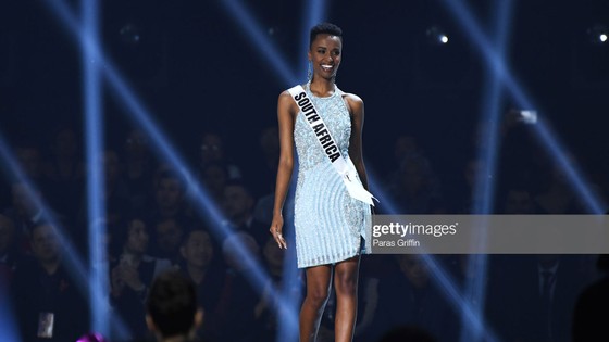 Người đẹp Nam Phi đăng quang Miss Universe 2019, đại diện Việt Nam - Hoàng Thùy dừng chân Top 20 ảnh 17