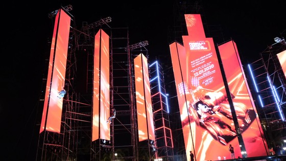 Tiết lộ sân khấu khủng trong đại nhạc hội F1 đầu tiên tại Việt Nam ảnh 4
