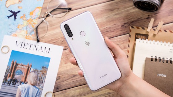 Cộng đồng Quốc tế hào hứng với điện thoại Vsmart Aris 5G "Make in Vietnam" ảnh 2