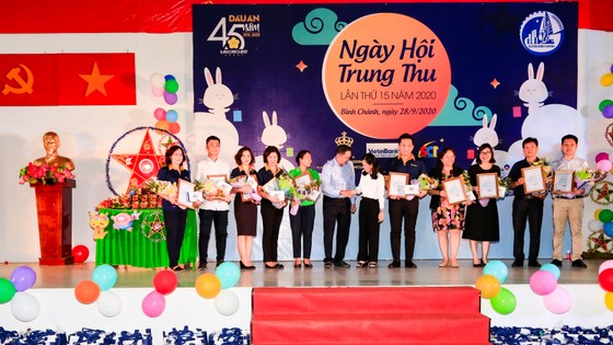 Saigontourist Group mang Tết trung thu đến với học sinh nghèo hiếu học các huyện ngoại thành ảnh 2