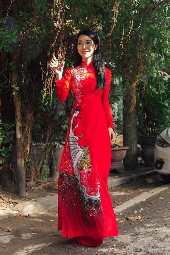 Bộ ảnh của hai thí sinh Hoa hậu Việt Nam là tiếp viên hàng không  ảnh 4