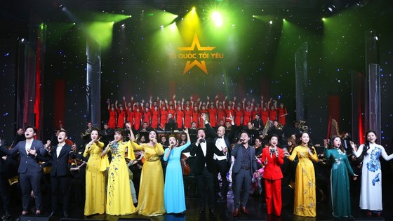 Thưởng thức Live concert “Tổ Quốc Tôi Yêu” cùng PVN-PV GAS ảnh 2