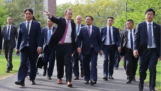 Thủ tướng Phạm Minh Chính phát biểu tại ĐH Harvard (Hoa Kỳ) về xây dựng nền kinh tế độc lập, tự chủ ảnh 4