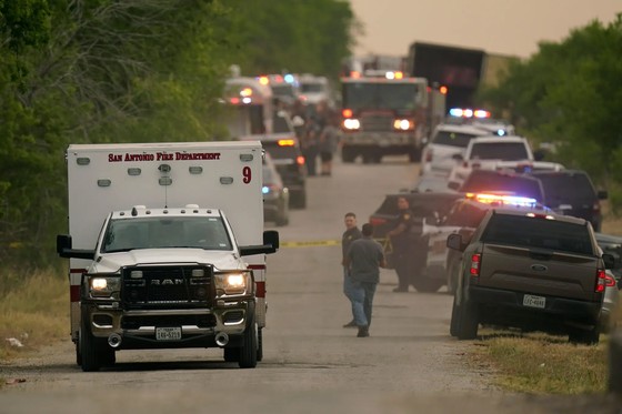 Ít nhất 46 người nhập cư thiệt mạng trong xe đầu kéo tại Mỹ ảnh 4