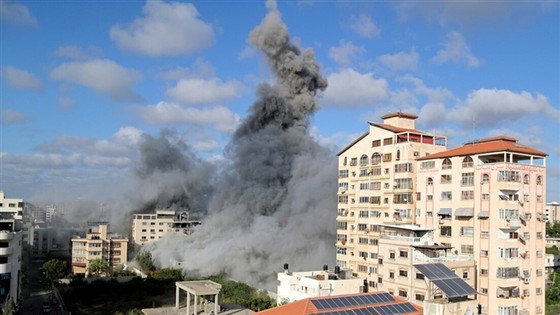 Israel đánh sập 15 km đường hầm Hamas, hạ sát chỉ huy dân quân Palestine - 1