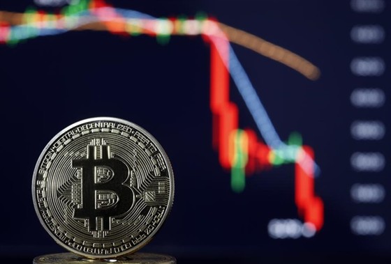 Đằng sau sự sụt giảm đột ngột của Bitcoin ảnh 1