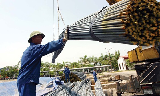 Doanh nghiệp xoay trở tìm nguyên liệu ảnh 2