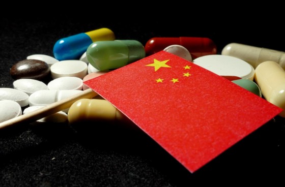 Mỹ đang phụ thuộc vào nguồn dược phẩm nhập khẩu từ Trung Quốc do việc bố trí sản xuất ra nước ngoài những năm 1990.