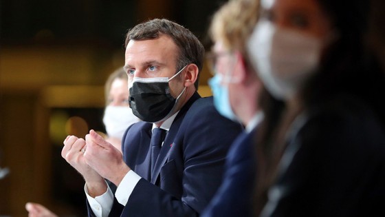 Tổng thống Pháp Emmanuel Macron mắc Covid-19 - Ảnh 1.