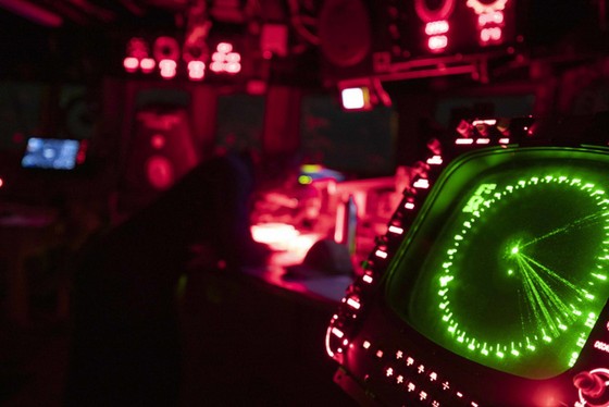 14 UFO bí ẩn xuất hiện trên vùng biển Mỹ, dân tình đặt ra đủ loại giả thuyết điên rồ - Ảnh 1. 14 UFO bí ẩn xuất hiện trên vùng biển Mỹ, dân tình đặt ra đủ loại giả thuyết điên rồ - Ảnh 1.