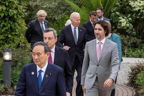 Các nhà lãnh đạo G7 dự thượng đỉnh ở Cornwall, Anh, hôm 11/6 - Ảnh: Reuters.